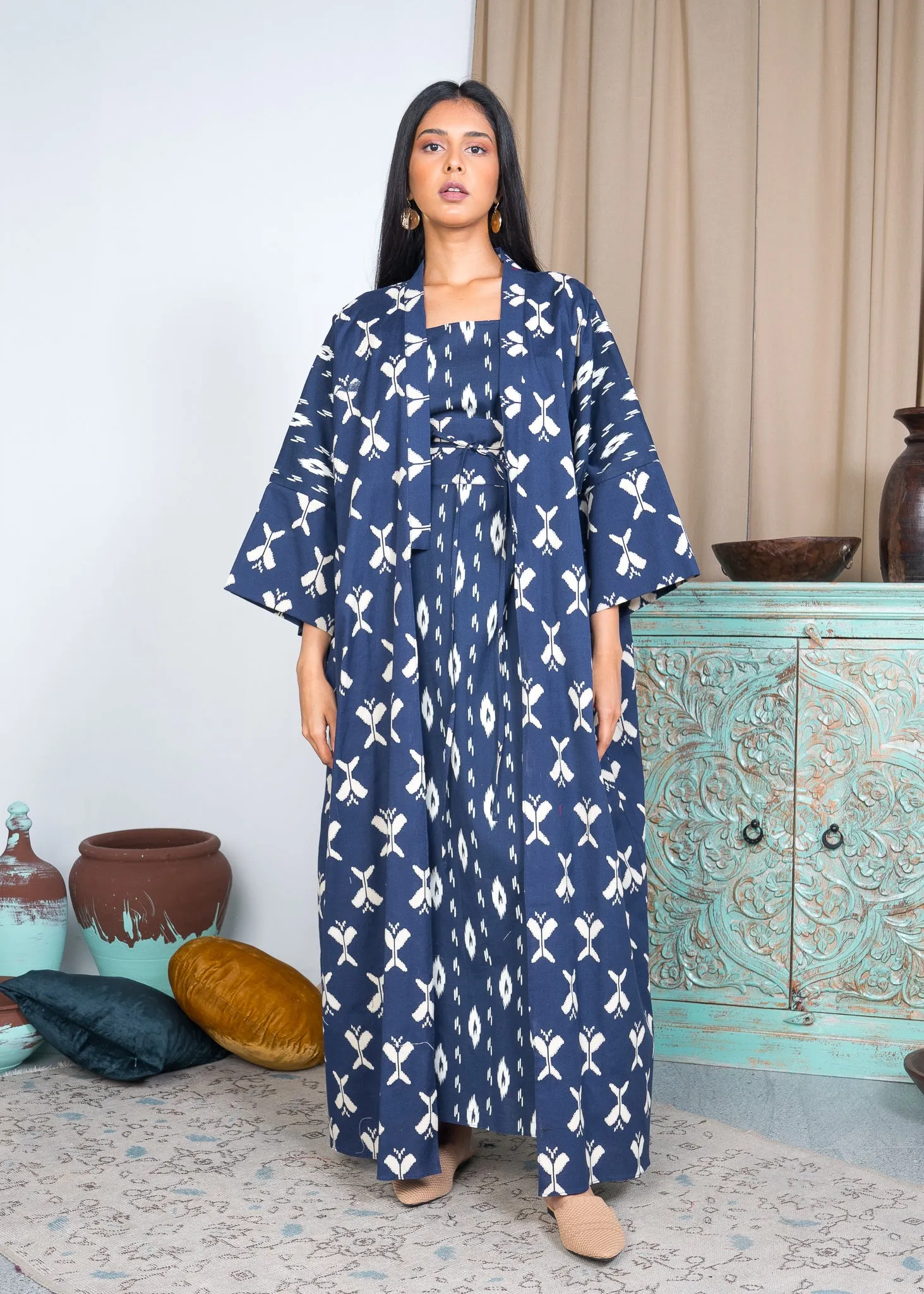 2 PIECES SET BACK EMBROIDERED BISHT W/ WRAPPED BELT KAFTAN 2306 - قفطان