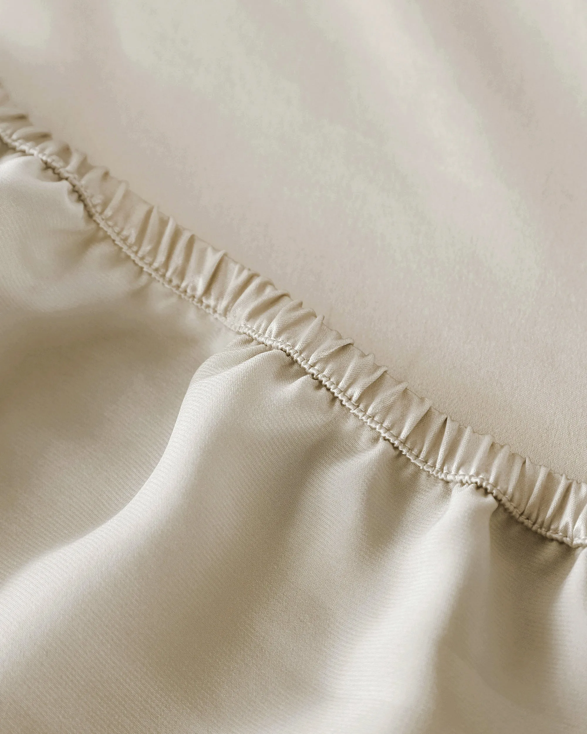 22MM Silk Flat and Fitted Sheet Set