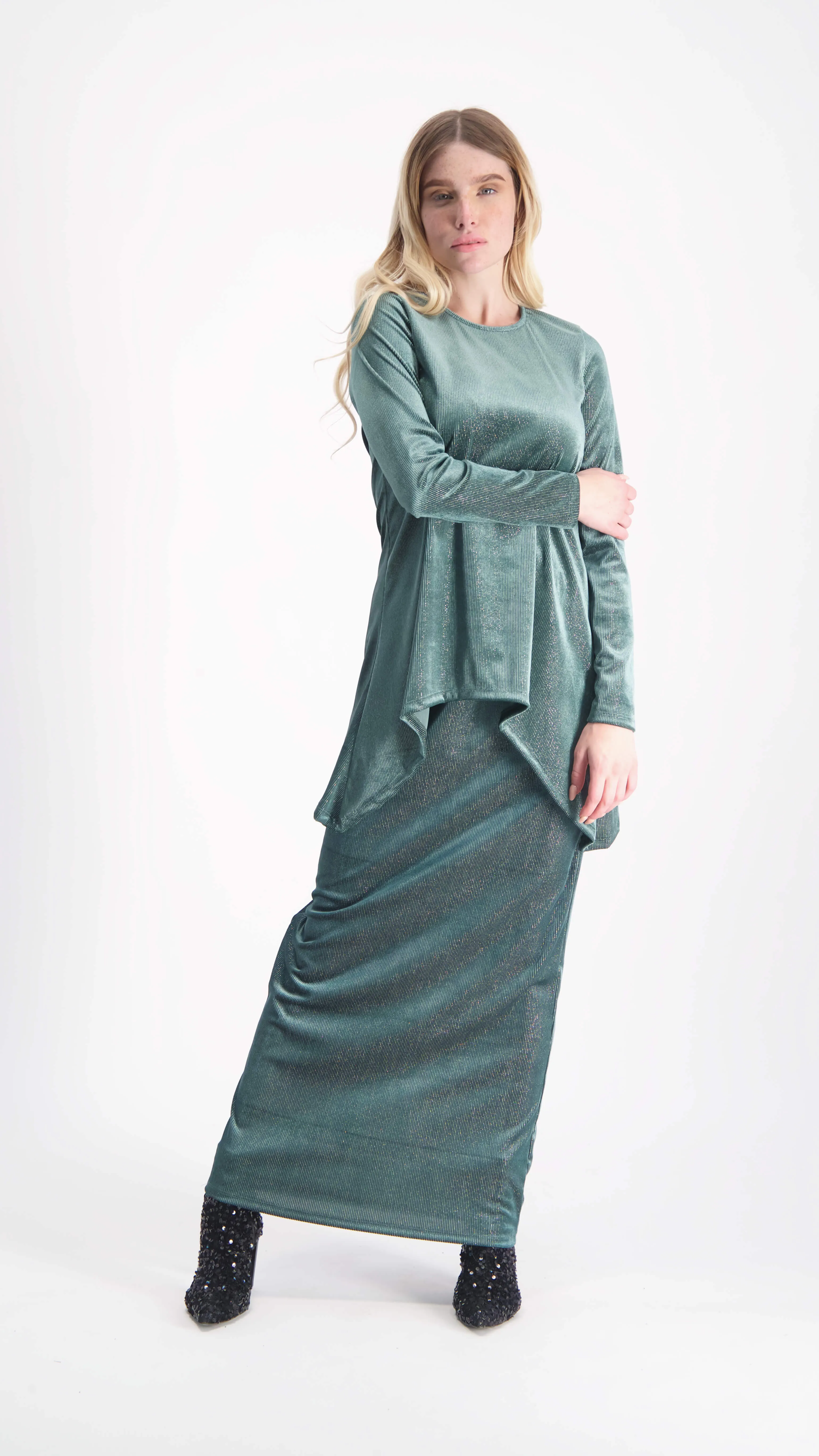 Asymmetric Ribbed Velvet Set / Green & Silver Line