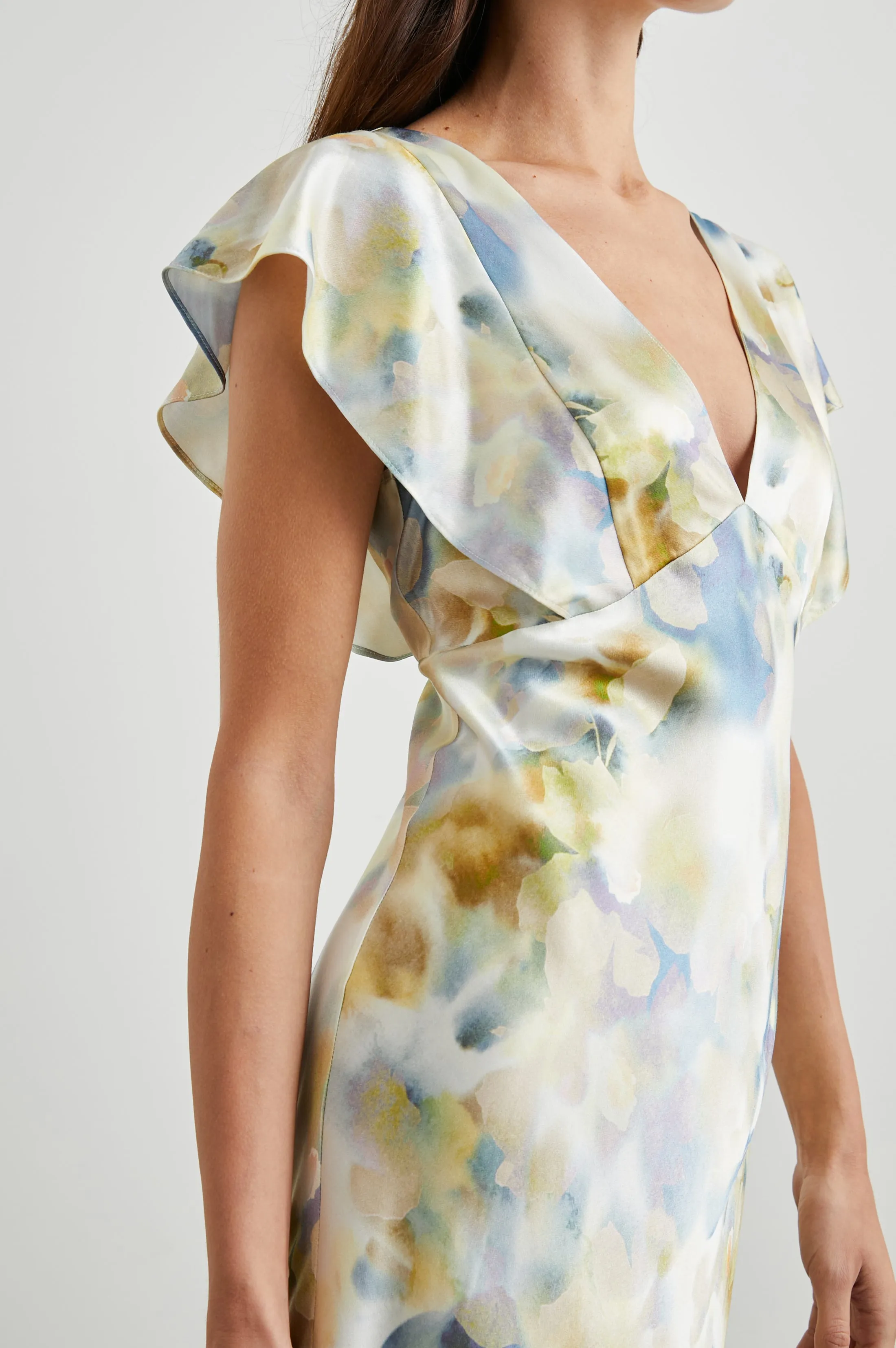 DINA DIFFUSED BLOSSOM RUFFLE DRESS