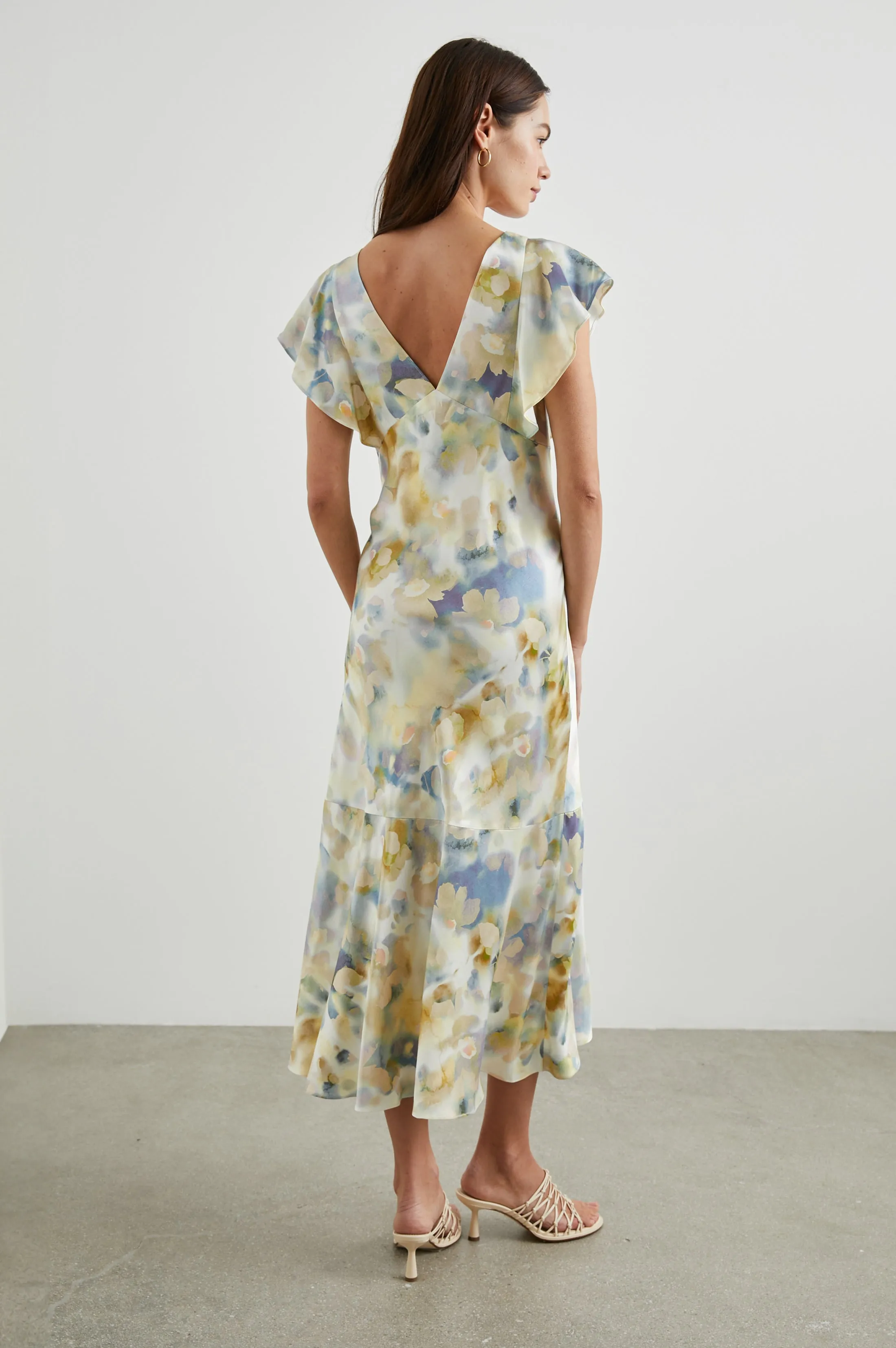 DINA DIFFUSED BLOSSOM RUFFLE DRESS