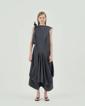 GOEN.J  Twisted shoulder strap structured draping midi dress - Grey