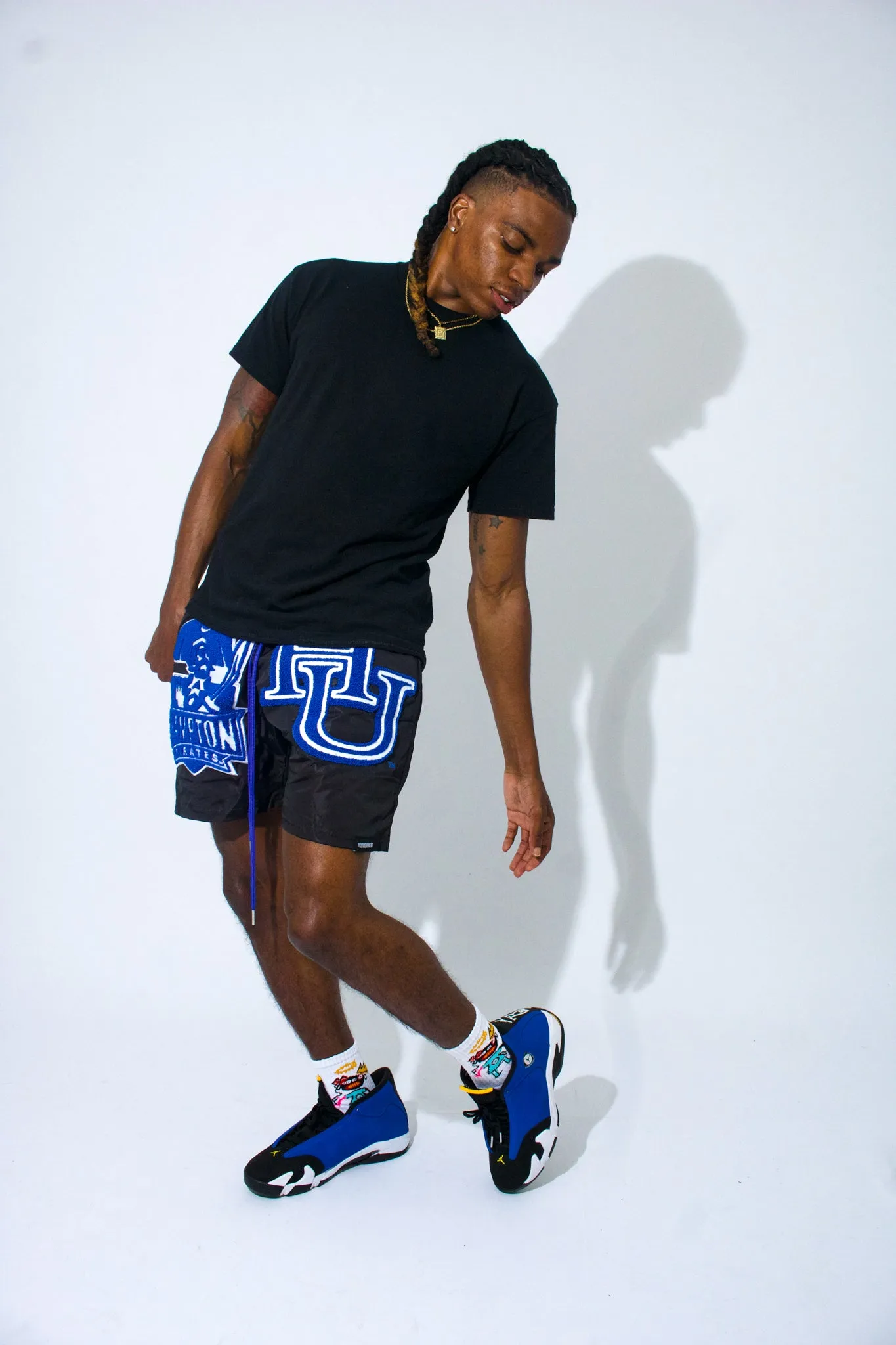 Hampton University Shorts - Black